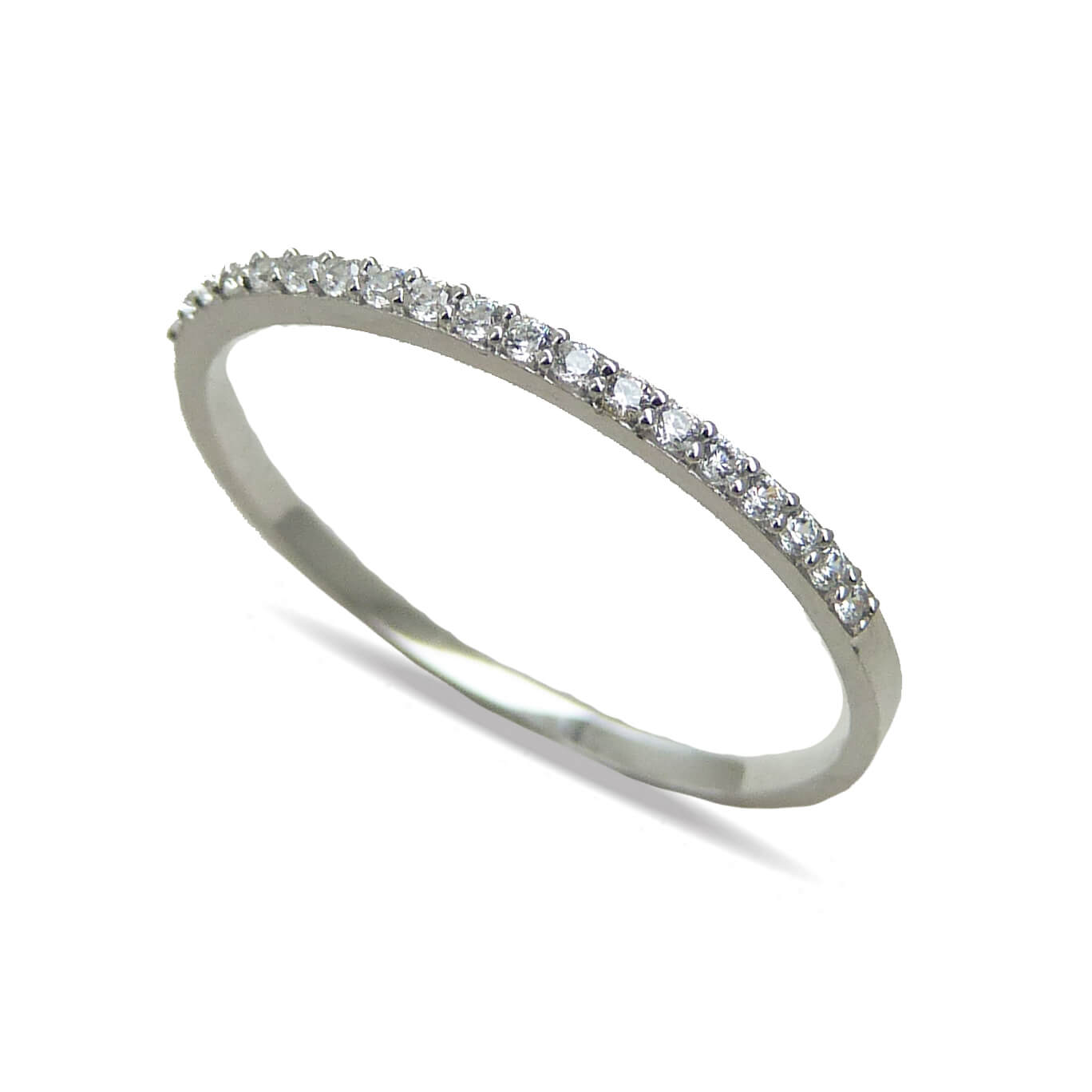Sortija brillo liso circonitas oro blanco 18k