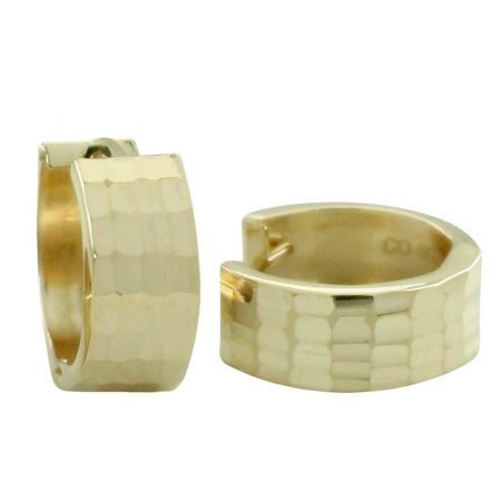 Aros huggies tallados oro 18k