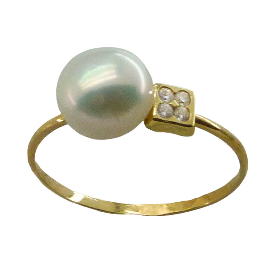 Anillo comunion con perla de 7'5mm.y circonitas oro 18k