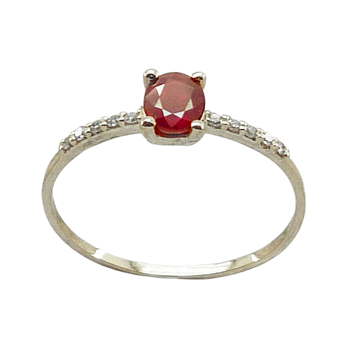 Sortija oro blanco rubí oval 4 garras y diamantes oro blanco 18k