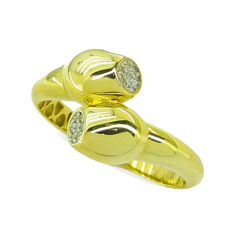Anillo en brillo espejo con circonitas oro 18k