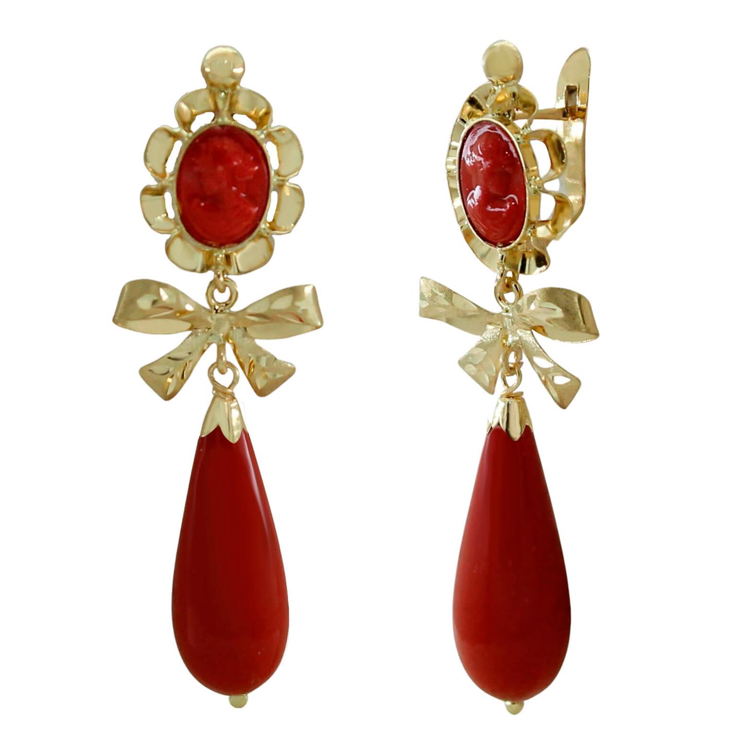 Pendiente arquillo color coral camafeo moña chupon oro 18k