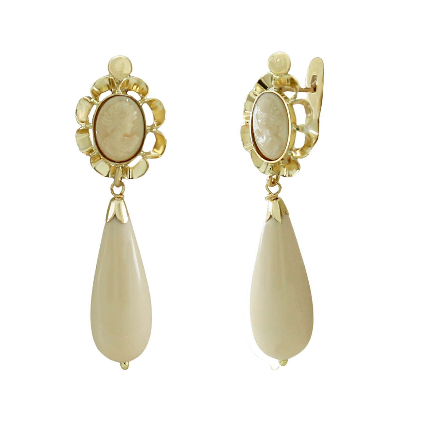 Pendientes arquillo chupon camafeo color marfil oro 18k