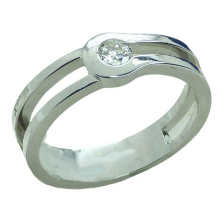 Anillo solitario doble cuerpo y diamante oro blanco 18k