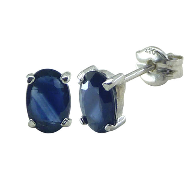 Pendientes garras zafiro oval 0.95 Ct. oro blanco 18k