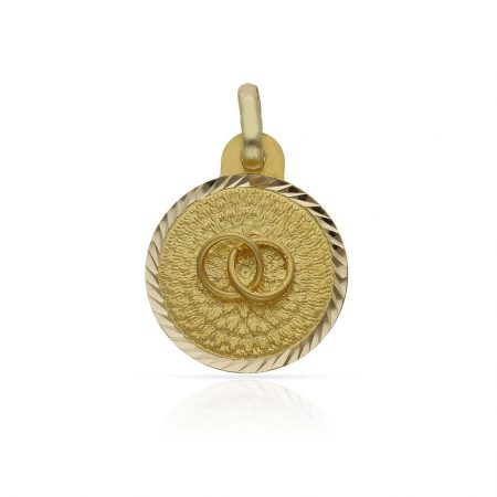 Medalla tallada y alianzas entrelazadas 16mm. oro 18k
