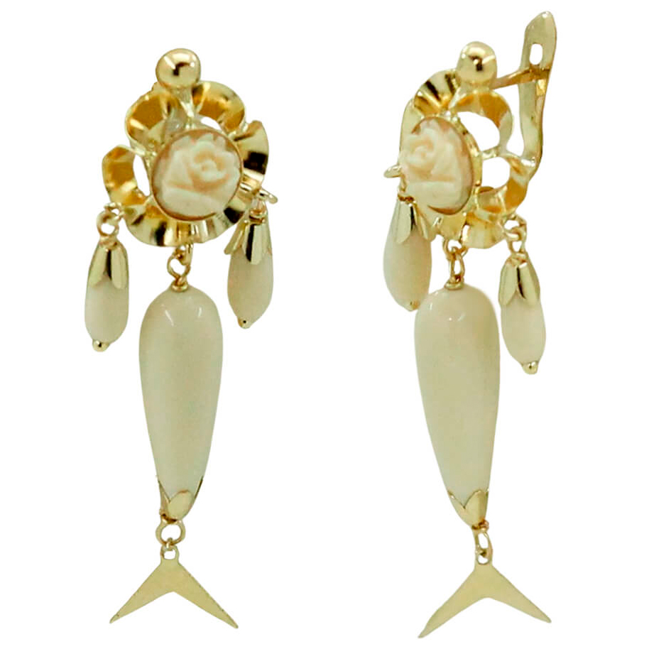 Pendientes arquillo y chupones color marfil en oro de 18k