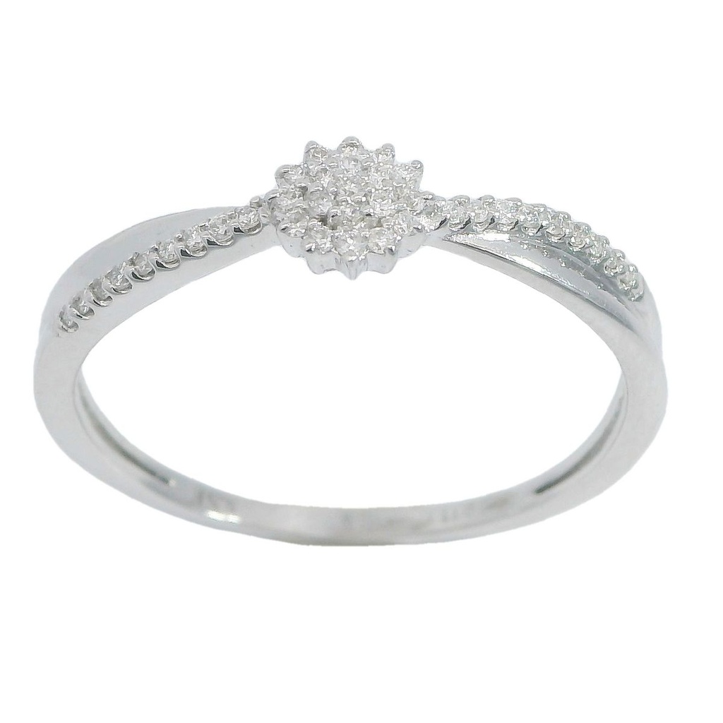 Anillo tipo solitario de diamantes oro blanco 18k
