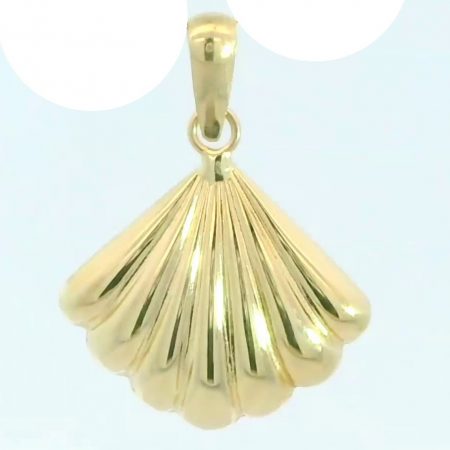 Colgante concha compostelana de 17x16mm. en oro de 18k